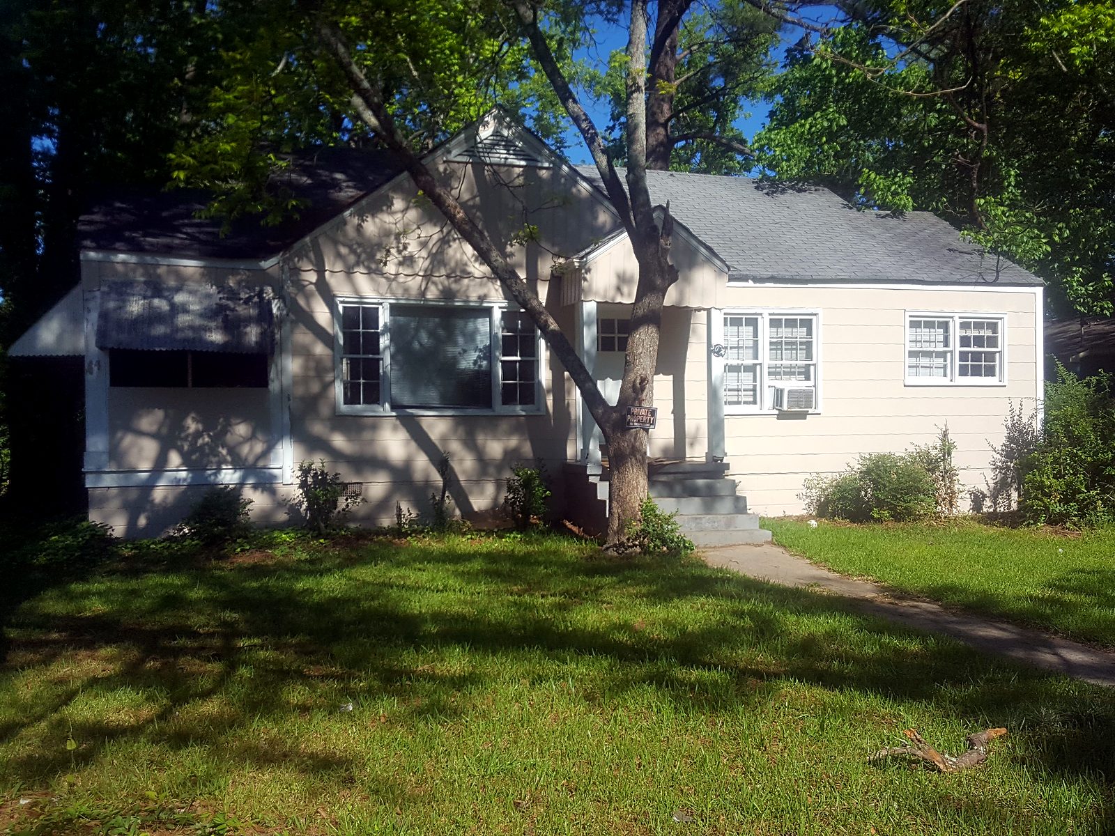 3074 Old Jonesboro Road, Hapeville — before